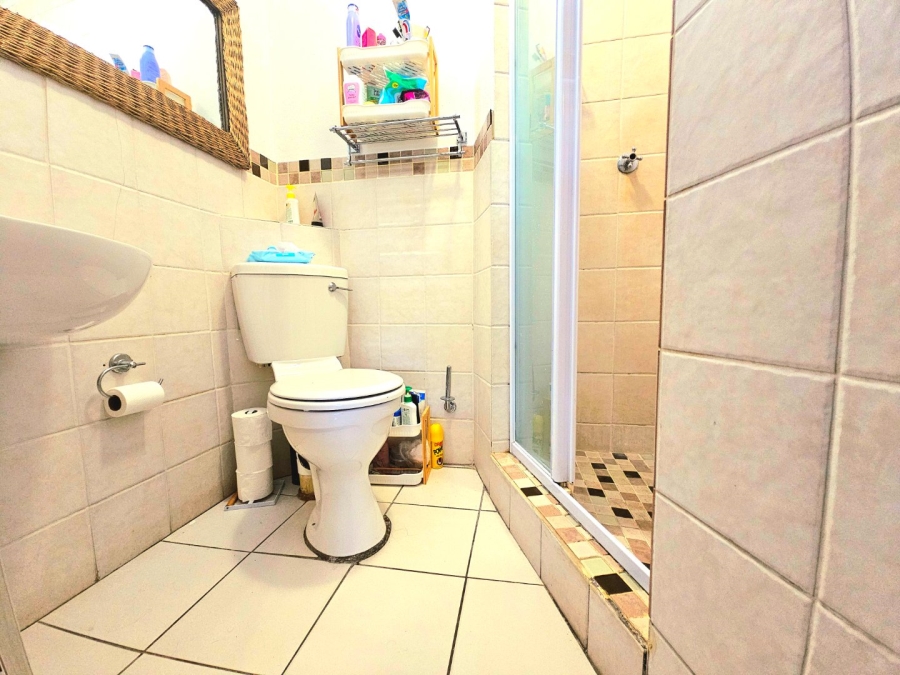 4 Bedroom Property for Sale in Marina Da Gama Western Cape